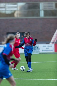 Bild 61 - wCJ Eimsbuettel - VfL Pinneberg : Ergebnis: 6:2